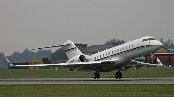 jet Bombardier BD-700