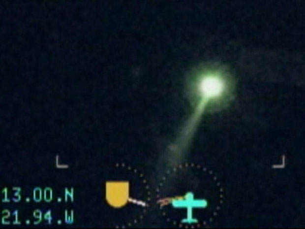 Sinar laser yang terekam dalam penerbangan. (Foto: abcnews.go.com)